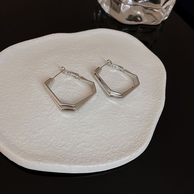 (Various Geometric Alloy / Shell Designs) Earring Pearl Faux