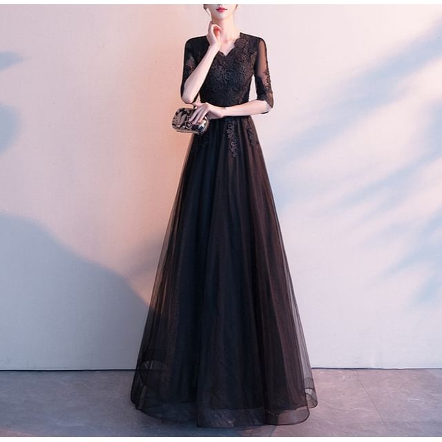 V-Neck Asymmetrical 3/4-Sleeve Cocktail Gown A-Line Dress Evening / Lace