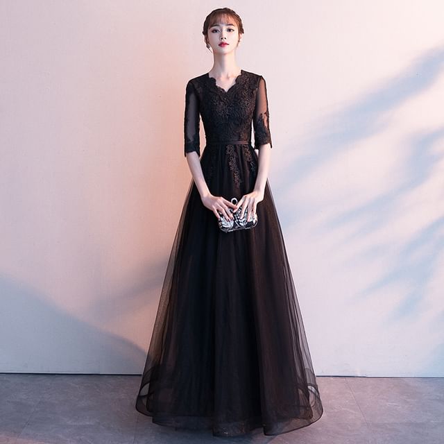 V-Neck Asymmetrical 3/4-Sleeve Cocktail Gown A-Line Dress Evening / Lace