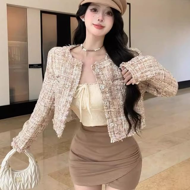 Cropped Neck Round Button Jacket Tweed