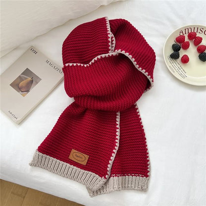 Two-Tone Knit Scarf