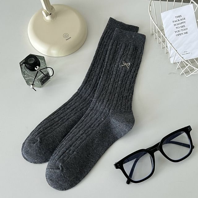 Bow Embroidered Crew Socks