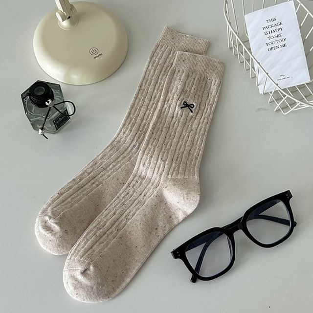 Bow Embroidered Crew Socks