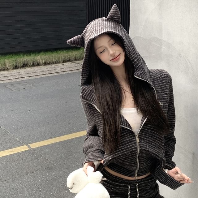 Hoodie / Horn Zip Accent Bootcut Devil Sweatpants Drawstring Waist Crop Striped