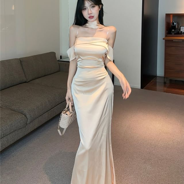 + Evening Plain Scarf Set: Satin Off-Shoulder Gown Mermaid