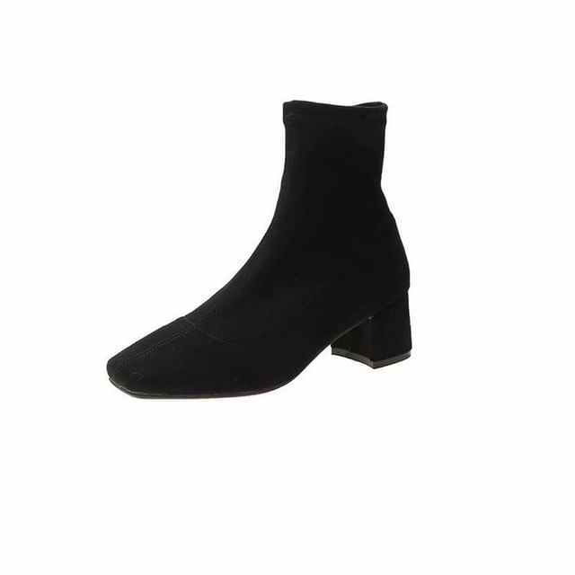 Plain Square Short Heel Chunky Toe Zip-Up Boots