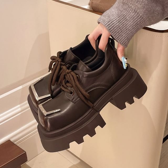 Accent Toe Square Leather Platform Faux Lace-Up Shoes Metal