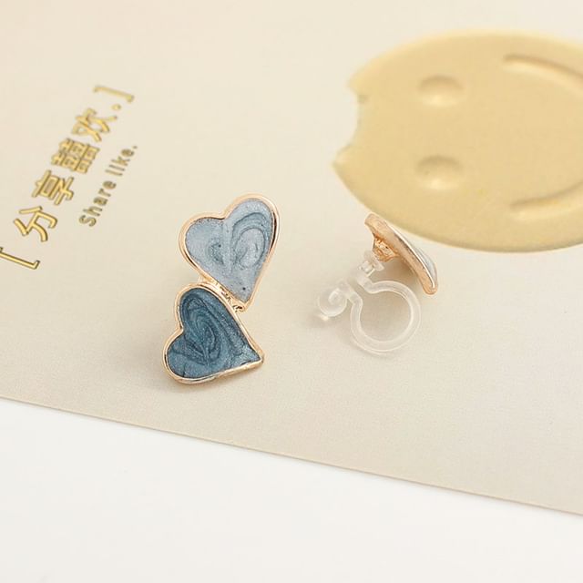 / Asymmetrical Clip-On Heart Stud Earring Ear