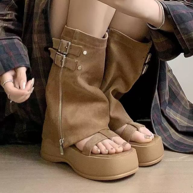 Buckled Toe Gladiator Platform Sandals Loop