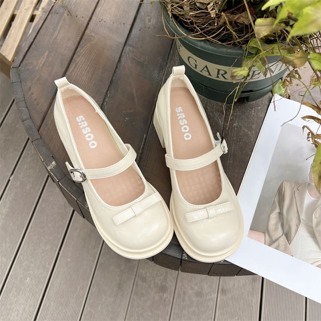 Mary Jane Bow Heel Block Shoes