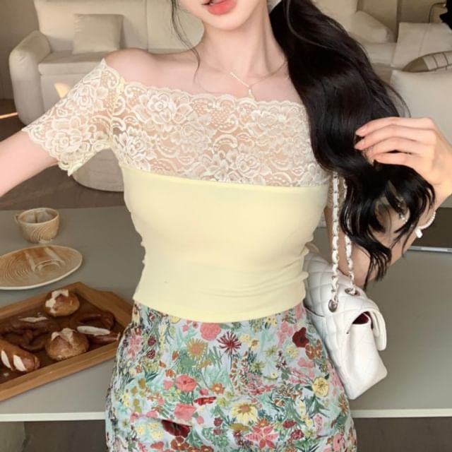 Tee High Plain Mini Floral Off-Shoulder Short-Sleeve / Lace Pencil Trim Skirt Rise
