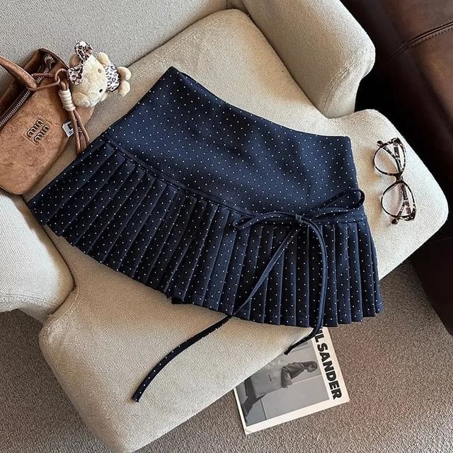 Dotted A-Line High Mini Skirt Rise Pleated