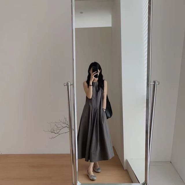 Dress A-Line Neck Pleated Plain Sleeveless Midi Crew