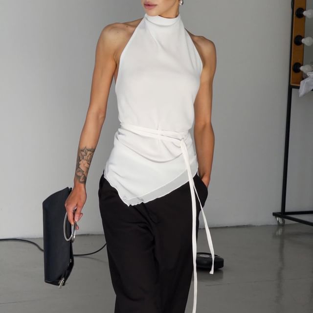 Top Fit Neck Asymmetrical Back Halter Plain Open Slim Mock Crop