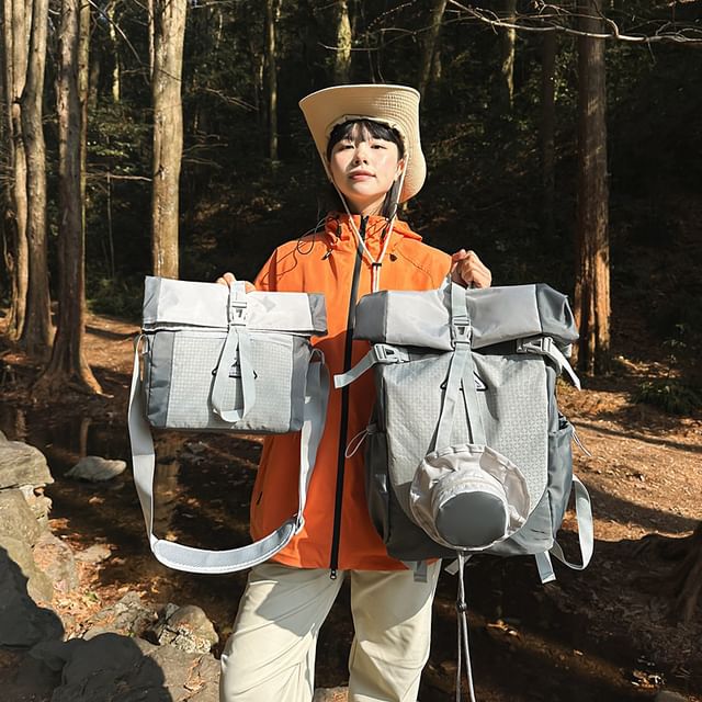 Flap Bag Two / Crossbody Tone Backpack