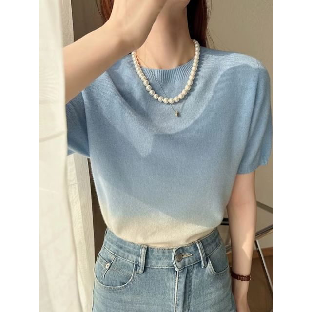 Knit Neck Gradient Crew Short-Sleeve Top
