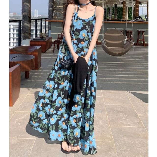 Spaghetti Scoop Maxi Strap A-Line Floral Neck Dress Print
