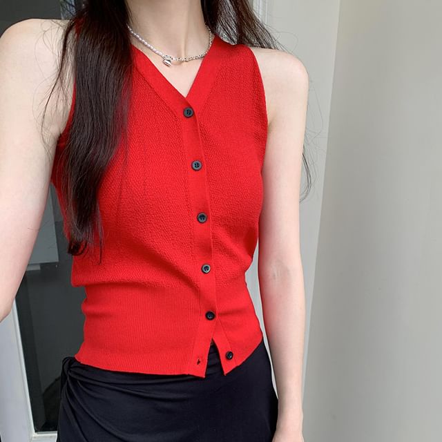 Plain V-Neck Top Button-Up Sleeveless