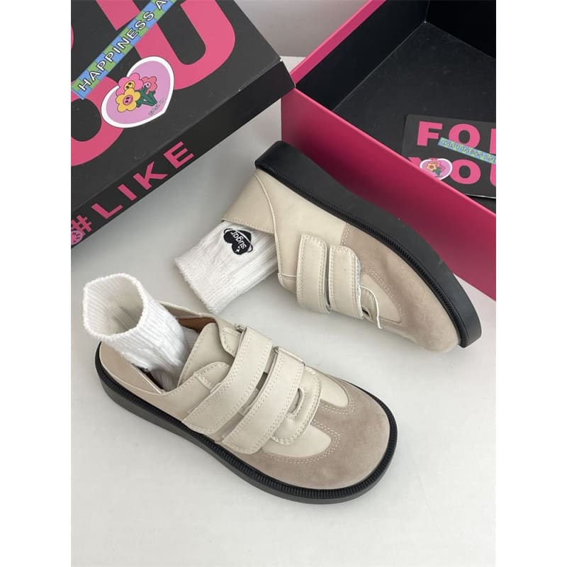 Adhesive Strap Platform Sneakers