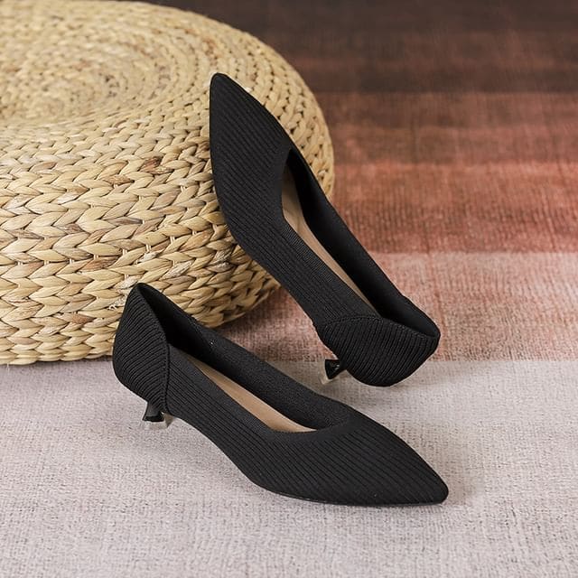 Almond Toe Kitten Heel Pumps - Black / 34