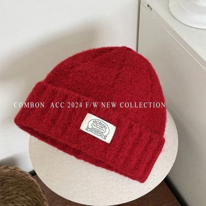 Applique Knit Beanie - Red / One Size