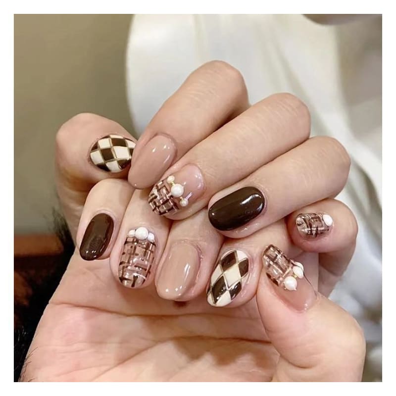 Argyle Faux Nail Tips