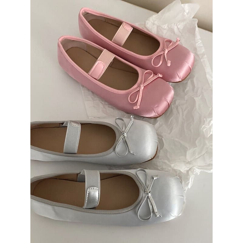 Ballet Bow Vintage Flat Shoes - Shoes