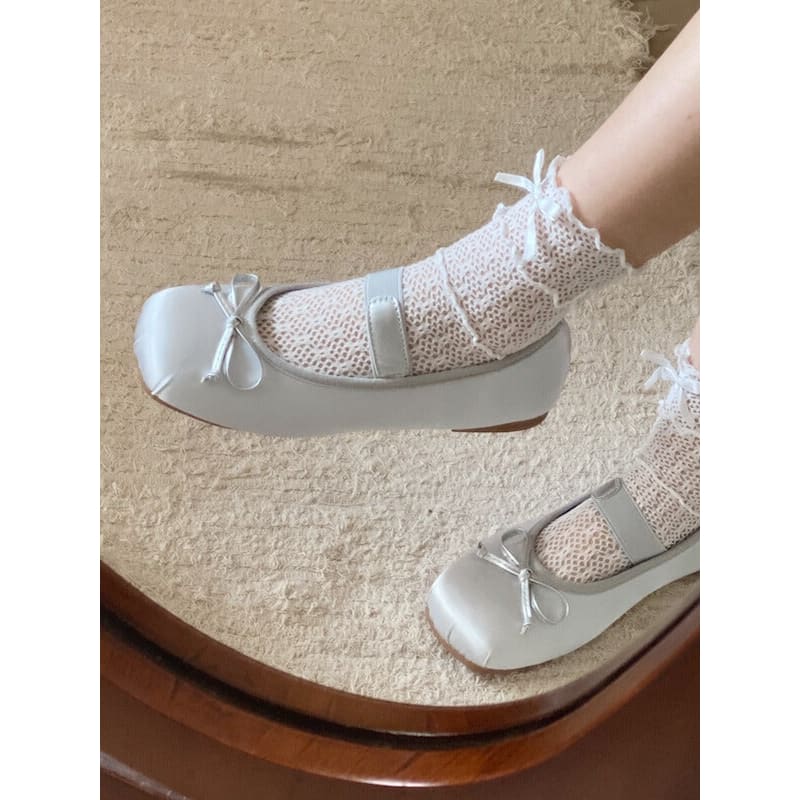 Ballet Bow Vintage Flat Shoes - Shoes