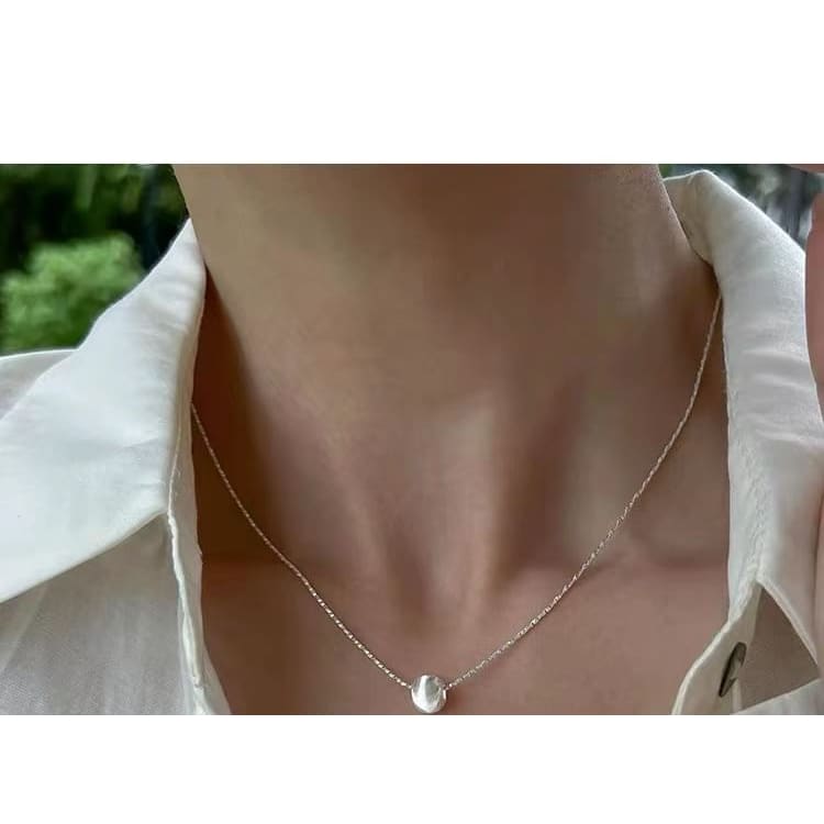 Bead Pendant Necklace