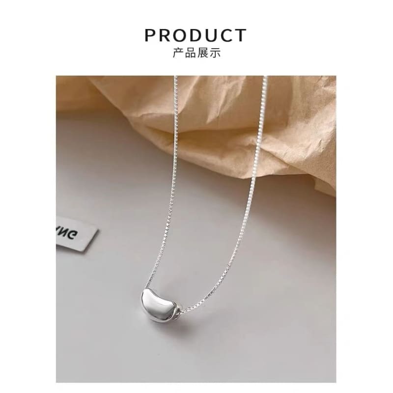 Bean Pendant Alloy Choker