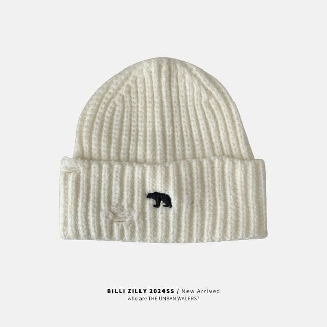 Bear Embroidered Knit Beanie - White / One Size