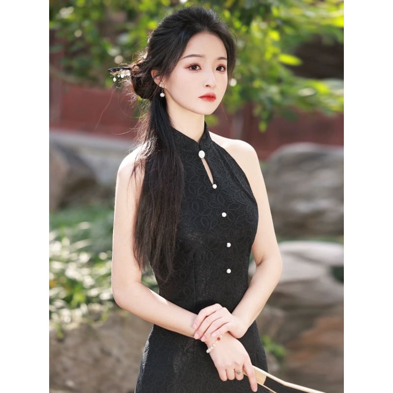 Black Elegant Sleeveless Long Cheongsam - Female Hanfu