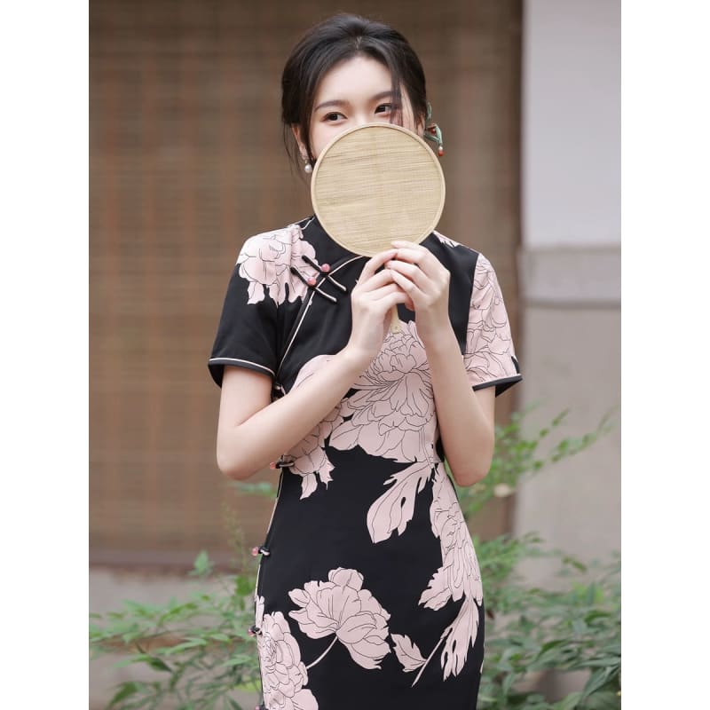 Black with Pink Flowers Cheongsam - Female Hanfu