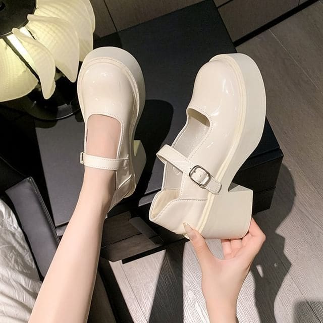 Block Heel Platform Plain Mary Jane Pumps