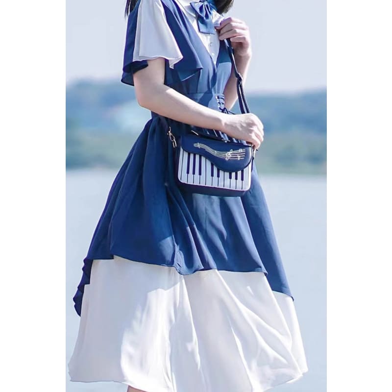 Blue Piano Note Music Shoulder Bag - One-Size / Blue/White