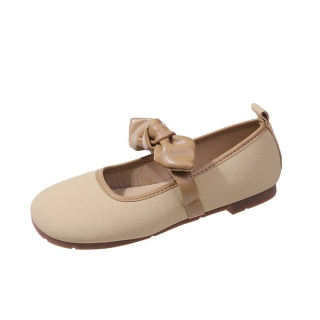 Bow Accent Faux Leather Mary Jane Flats - Almond / 35