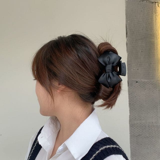 Bow Acrylic Hair Clamp