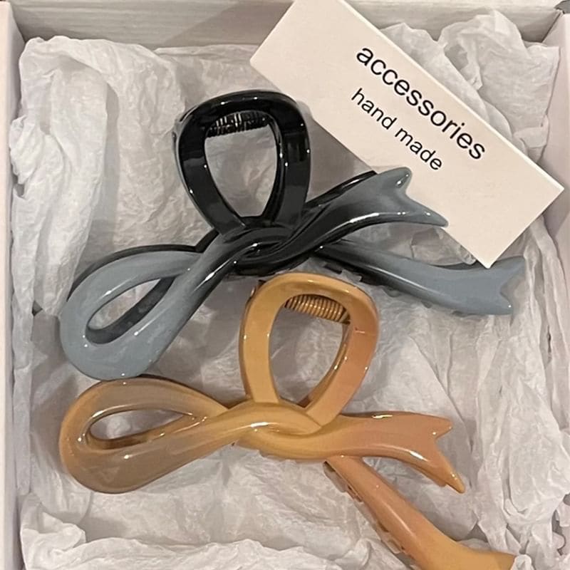 Bow Acrylic Hair Clamp (Various Designs)