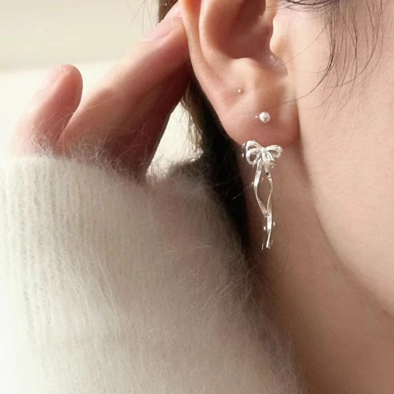 Bow Alloy Ear Jacket