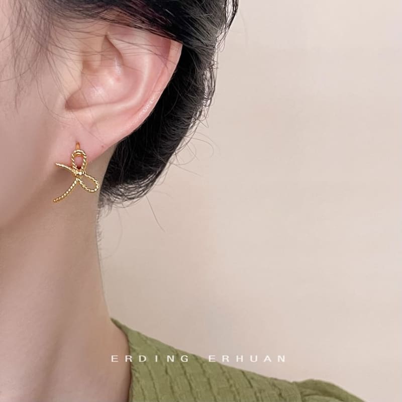 Bow Alloy Huggie Earring