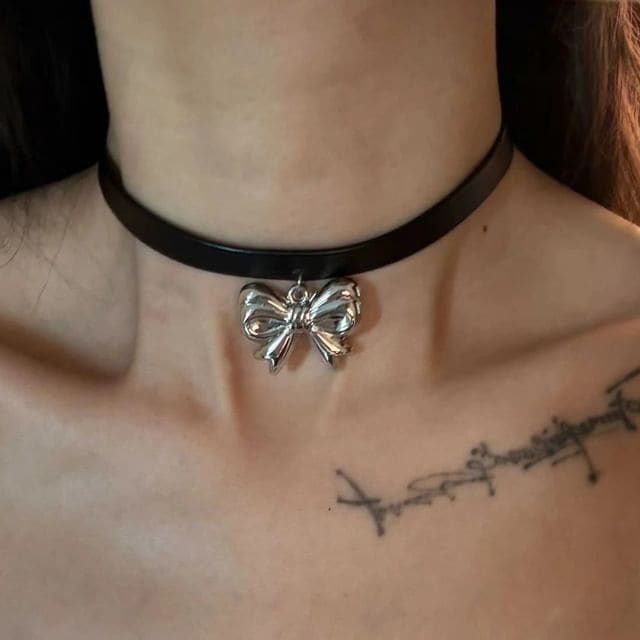 Bow Choker - Black / One Size