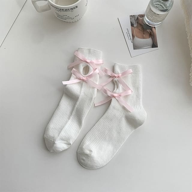 Bow Cutout Socks - White / One Size