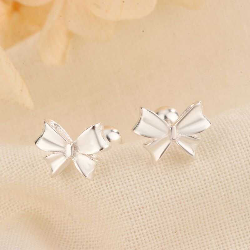 Bow Ear Stud