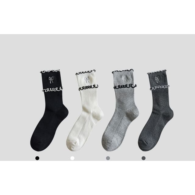 Bow Embroidered Frill Short Socks / Set - Set of 4 Pairs