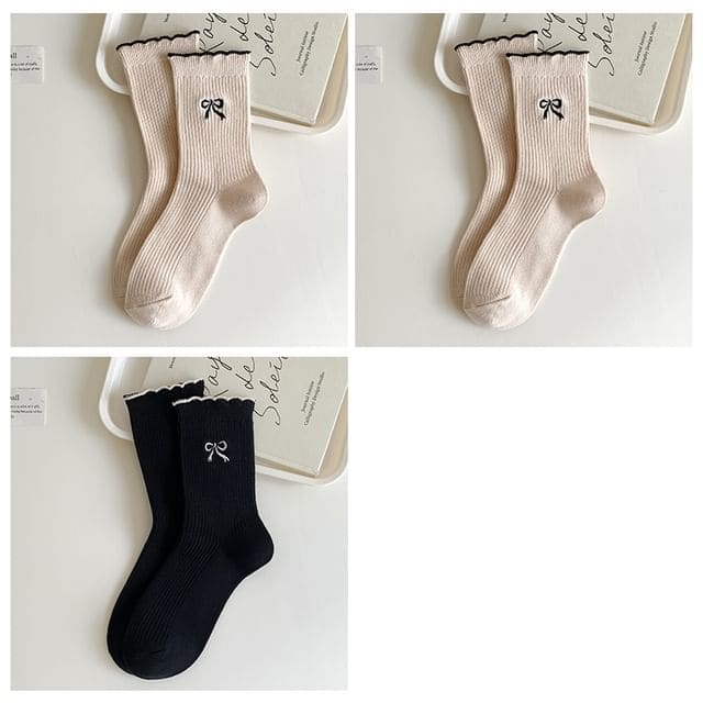 Bow Embroidered Ribbed Short Socks Set - Set of 3 Pairs