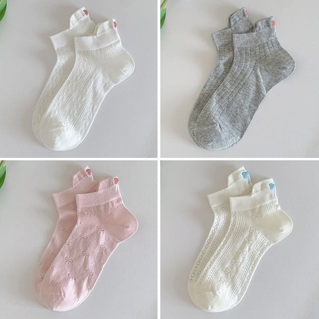 Bow Embroidery Socks Set - 4 Pairs - Combination 11 - White