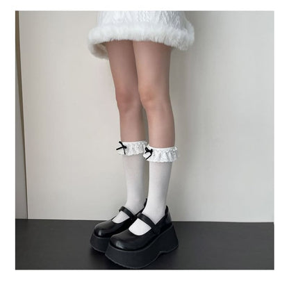 Bow Eyelet Lace Trim Socks