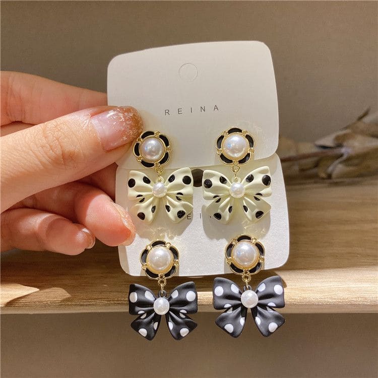 Bow Faux Pearl Dangle Earring