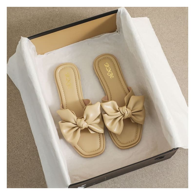 Bow Flat Slide Sandals