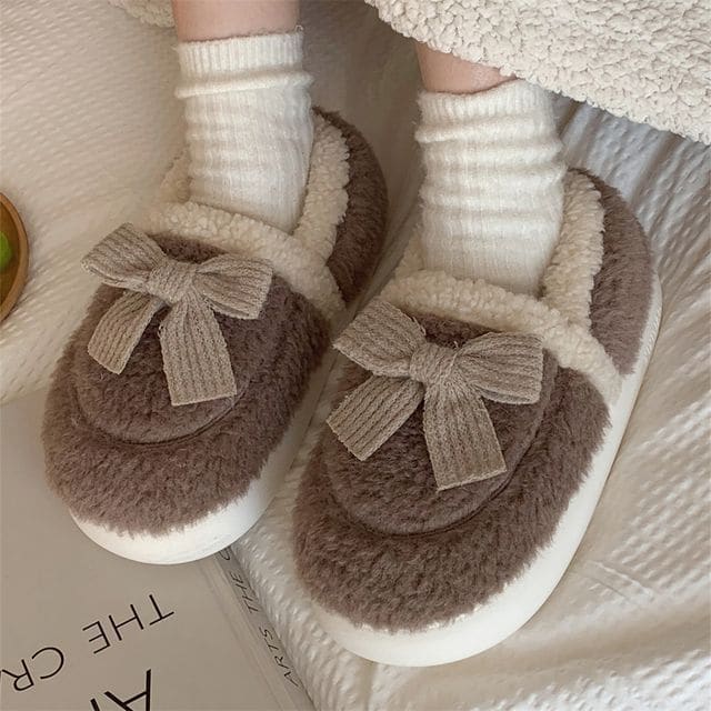 Bow Fluffy Slippers - Bow - Brown / 36 to 37